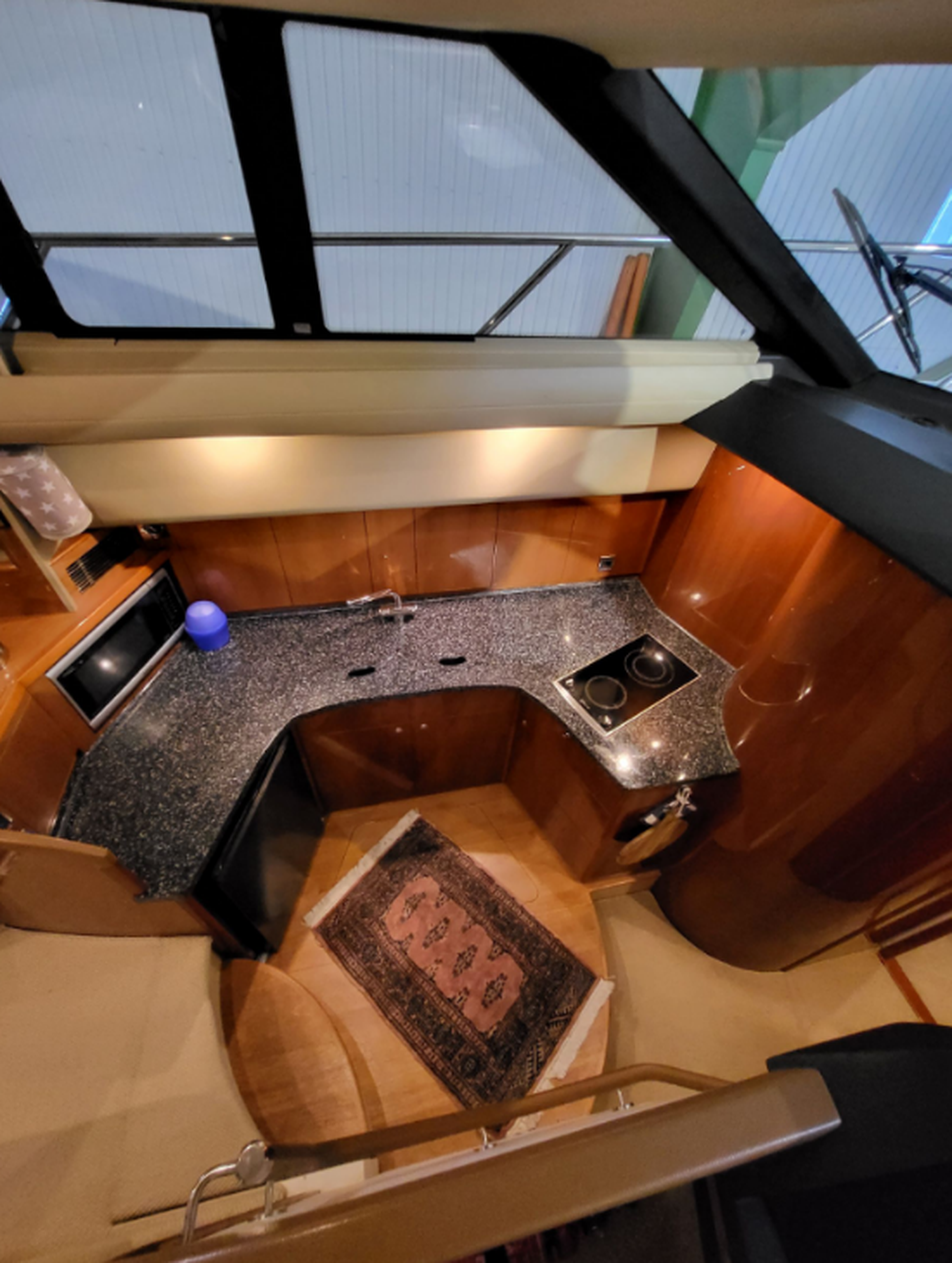Princess 42 Flybridge #21