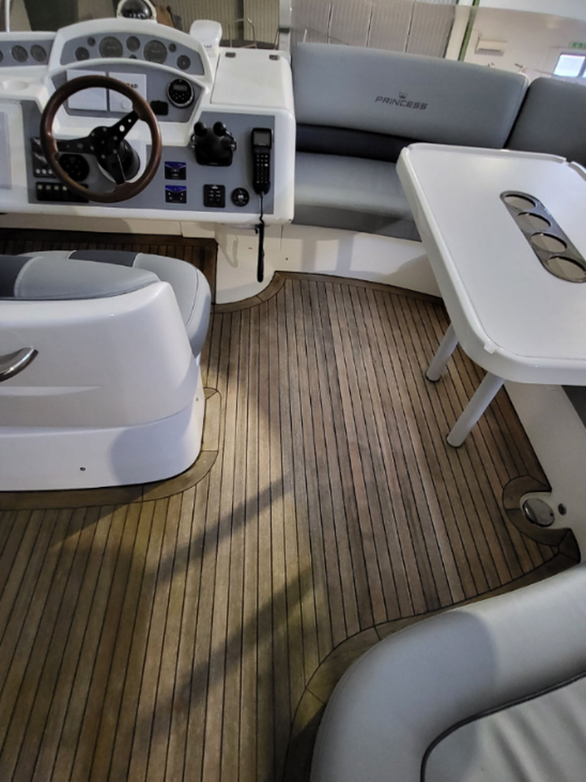 Princess 42 Flybridge #13