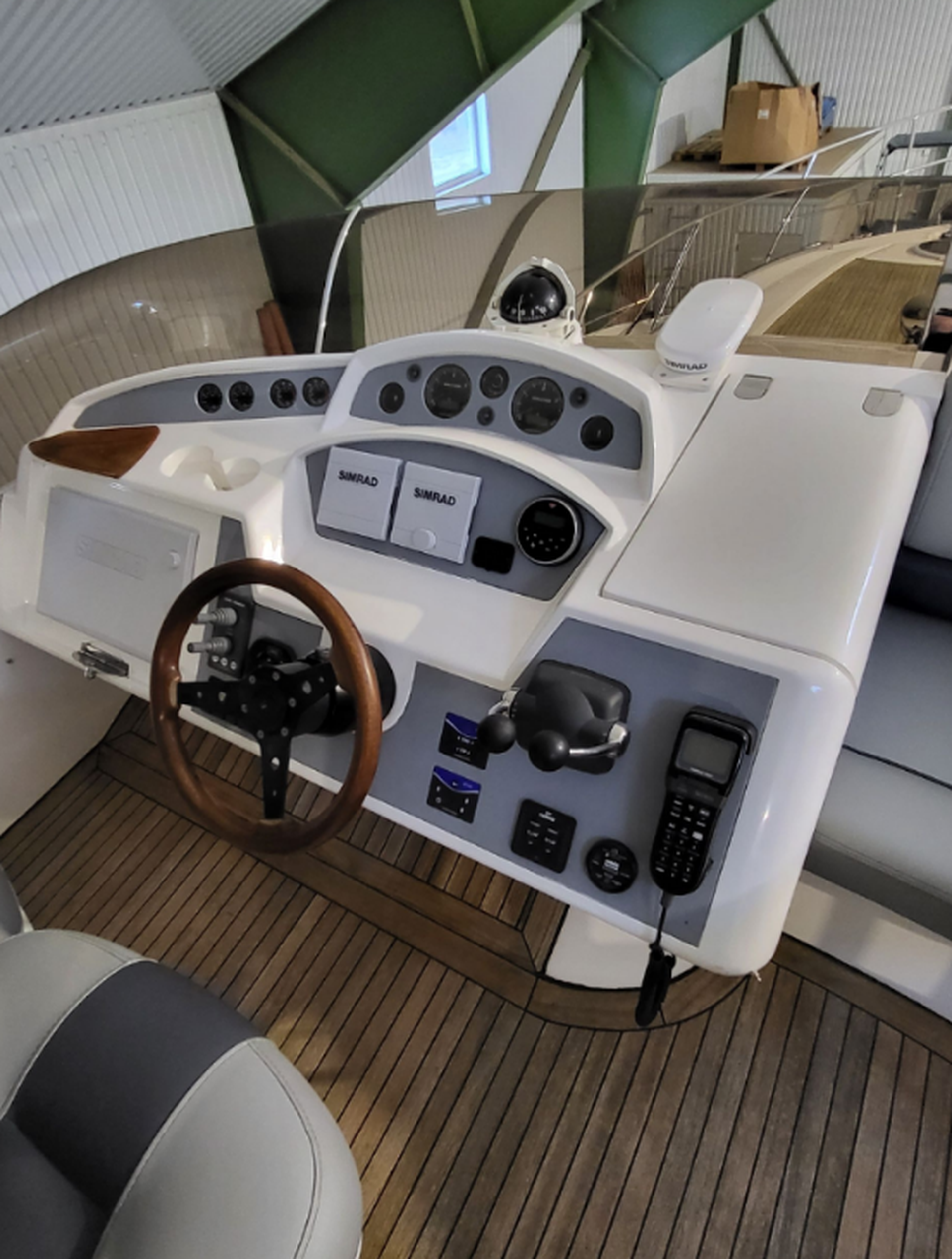 Princess 42 Flybridge #10