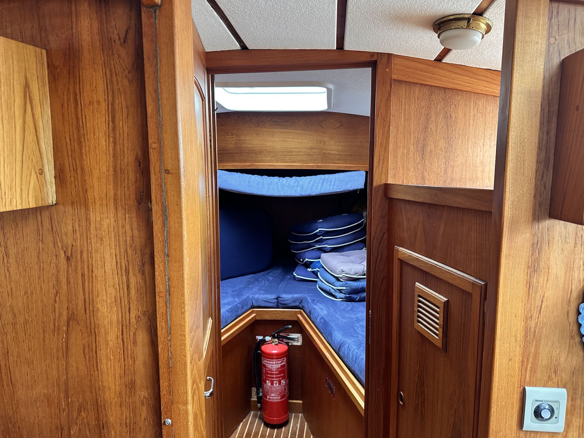 Nauticat 33 #121