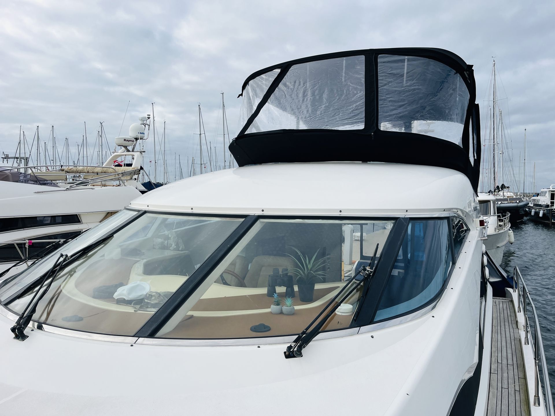 Fairline Squadron 52 #16