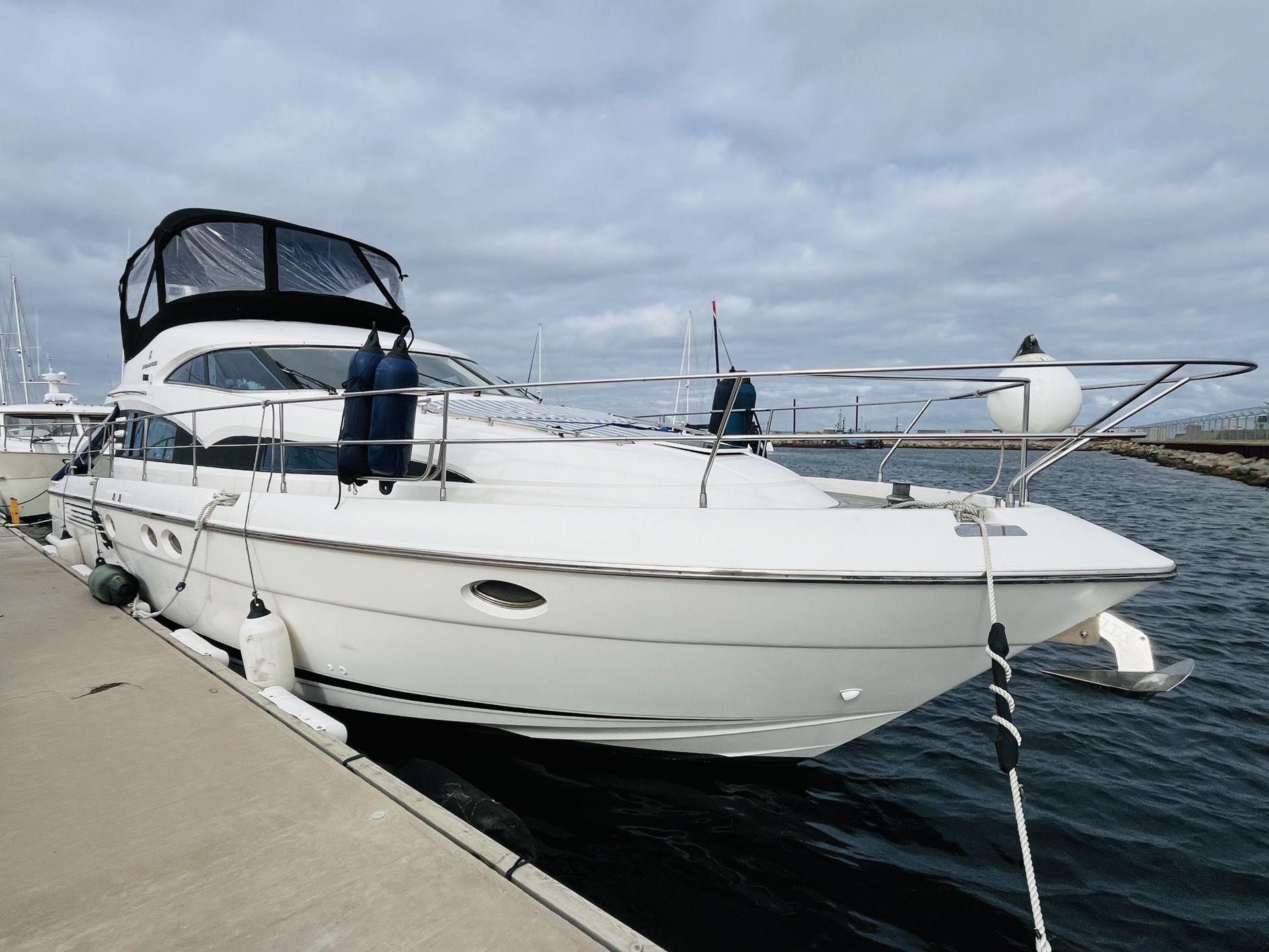 Fairline Squadron 52 #52