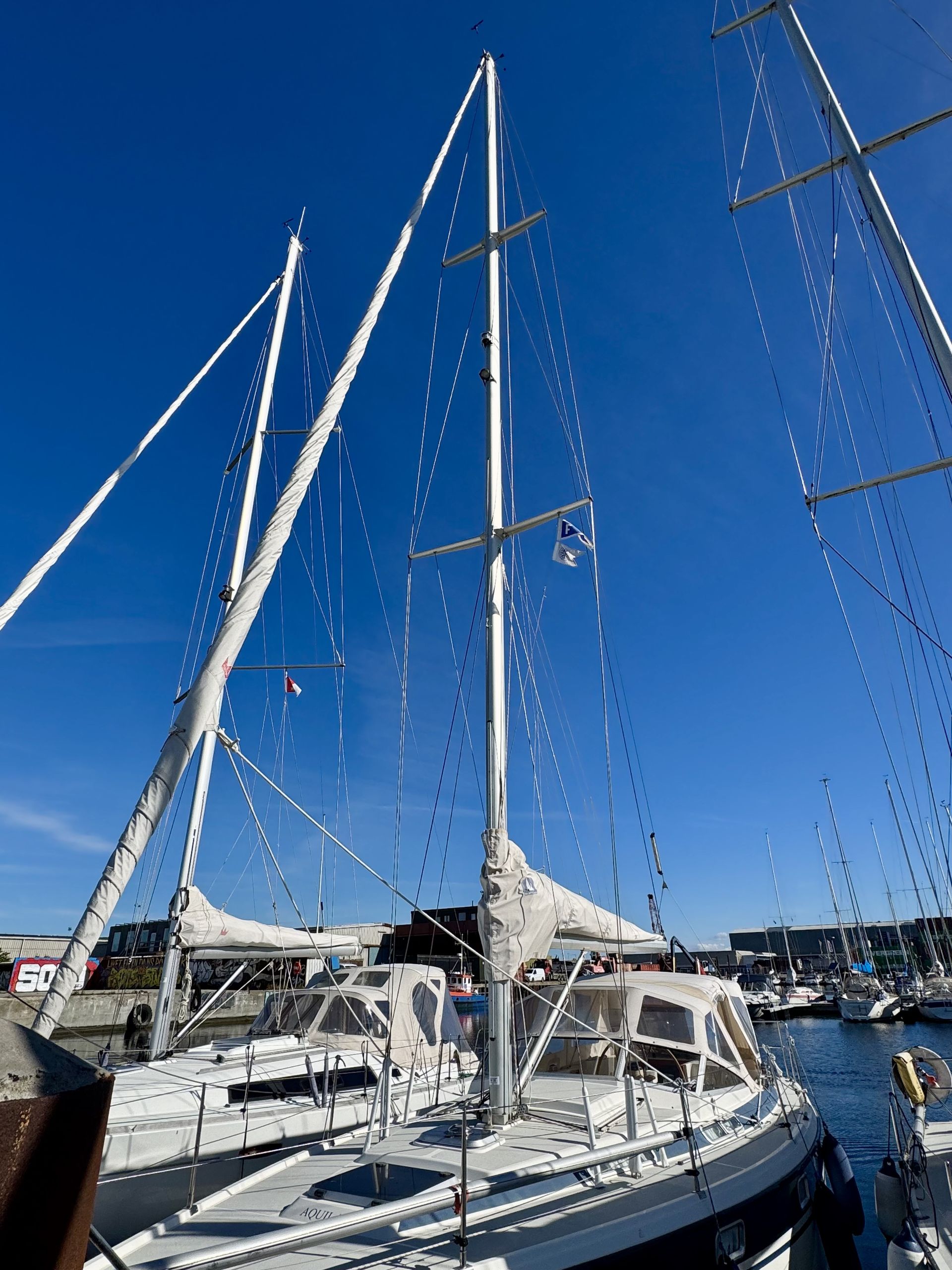 Mast